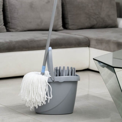 Wiadro z wyciskaczem 12 l YORK BACTERIA STOP