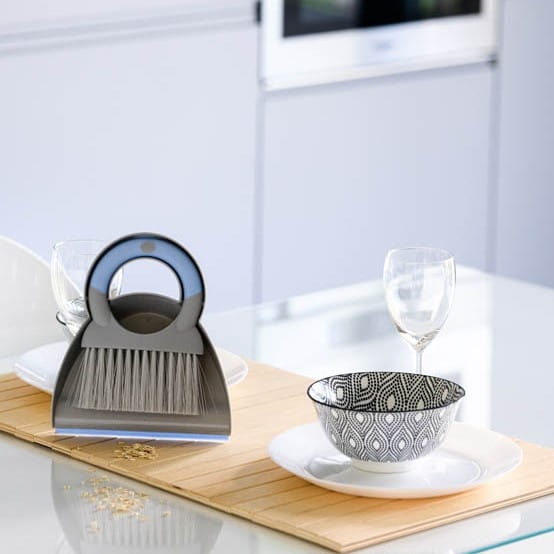 Zmiotka z szufelką do stołu YORK BACTERIA STOP