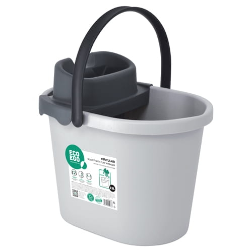 Wiadro prostokątne CIRCULAR 13 L z wyciskaczem płaskim wewnętrzną miarką ergonomiczną rączką symetrycznymi wylewkami wytrzymałe ekologiczne z recyklingu ECO EGO 
