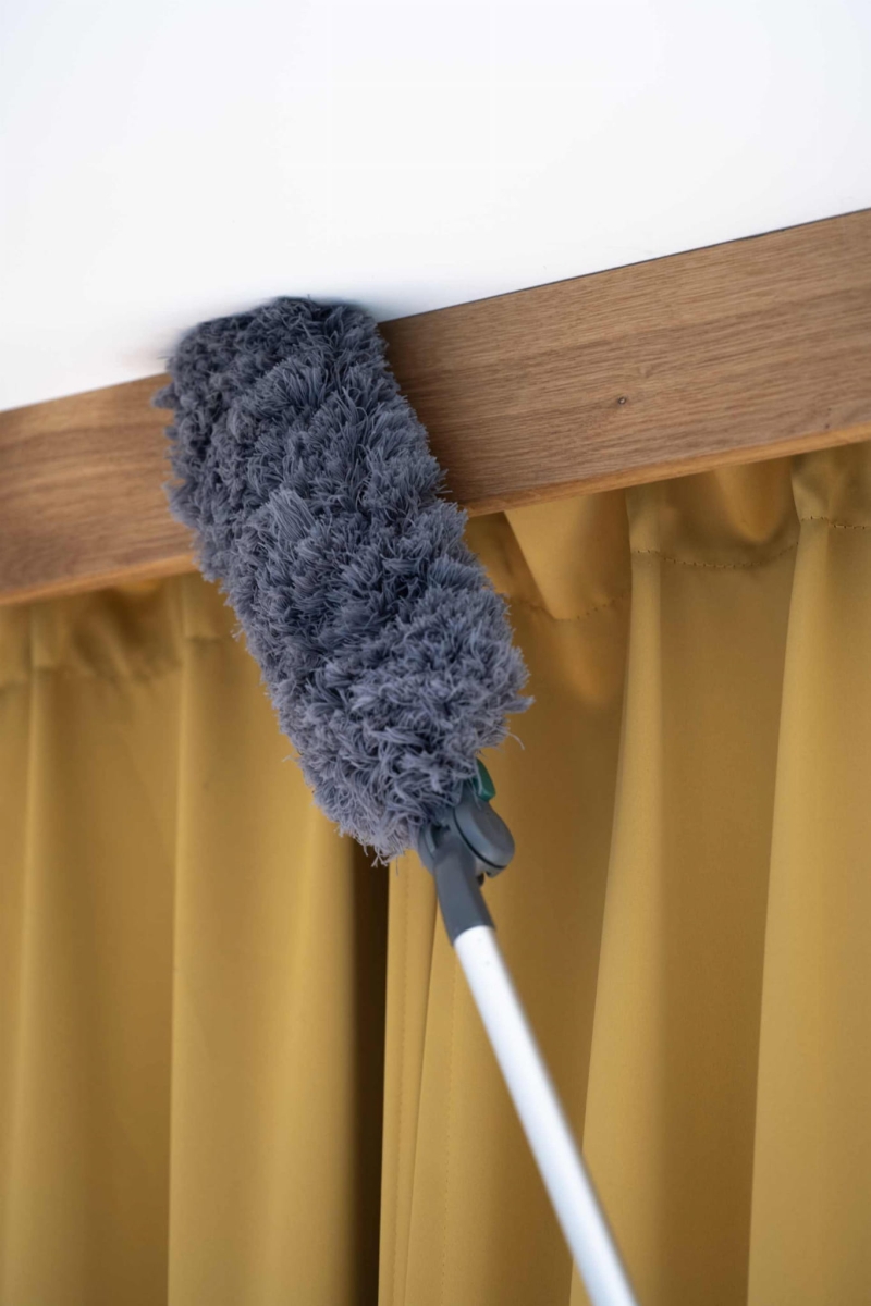 Miotełka do kurzu z trzonkiem EcoEgo